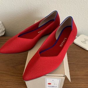 Rothy’s brand new “chilli red”